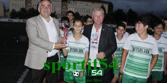 Arifiye U12 Futbol Turnuvası final maçlarıyla sona erdi.