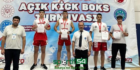 Büyükşehir bir şampiyonluk iki madalyayla Konya’ya damga vurdu