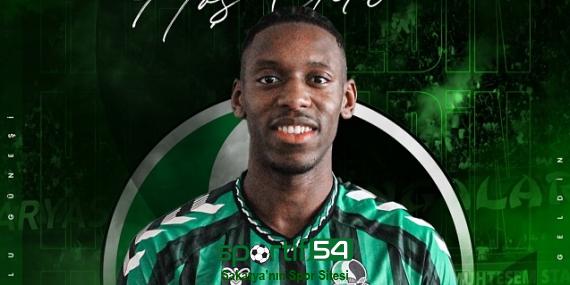 Dylan Saint Louis Sakaryaspor’da